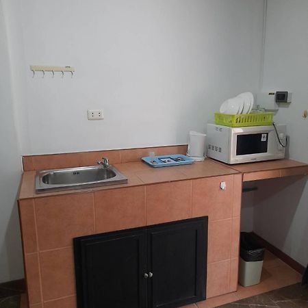 Appartement White House By Sorot ตึกขาวโดยโสรฬ à Jomtien Beach Extérieur photo