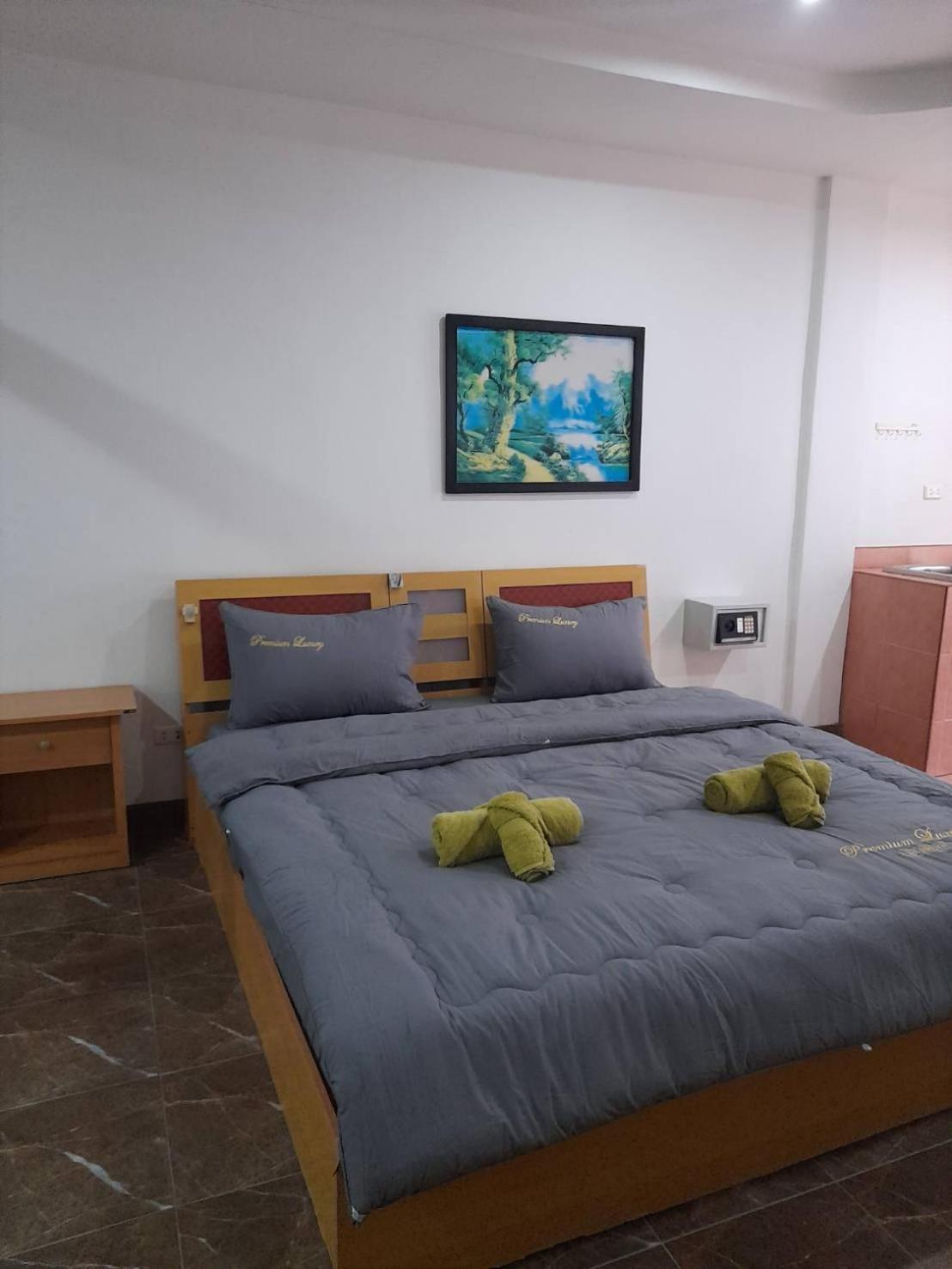 Appartement White House By Sorot ตึกขาวโดยโสรฬ à Jomtien Beach Extérieur photo